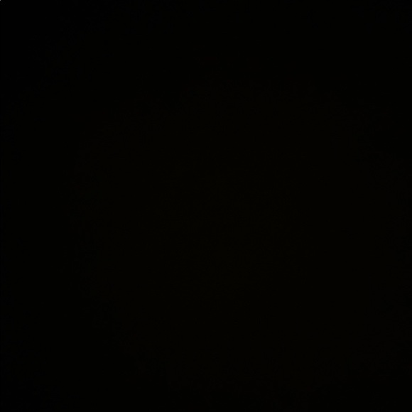 Meet your Posher, Jessica - Picture 1 of 1